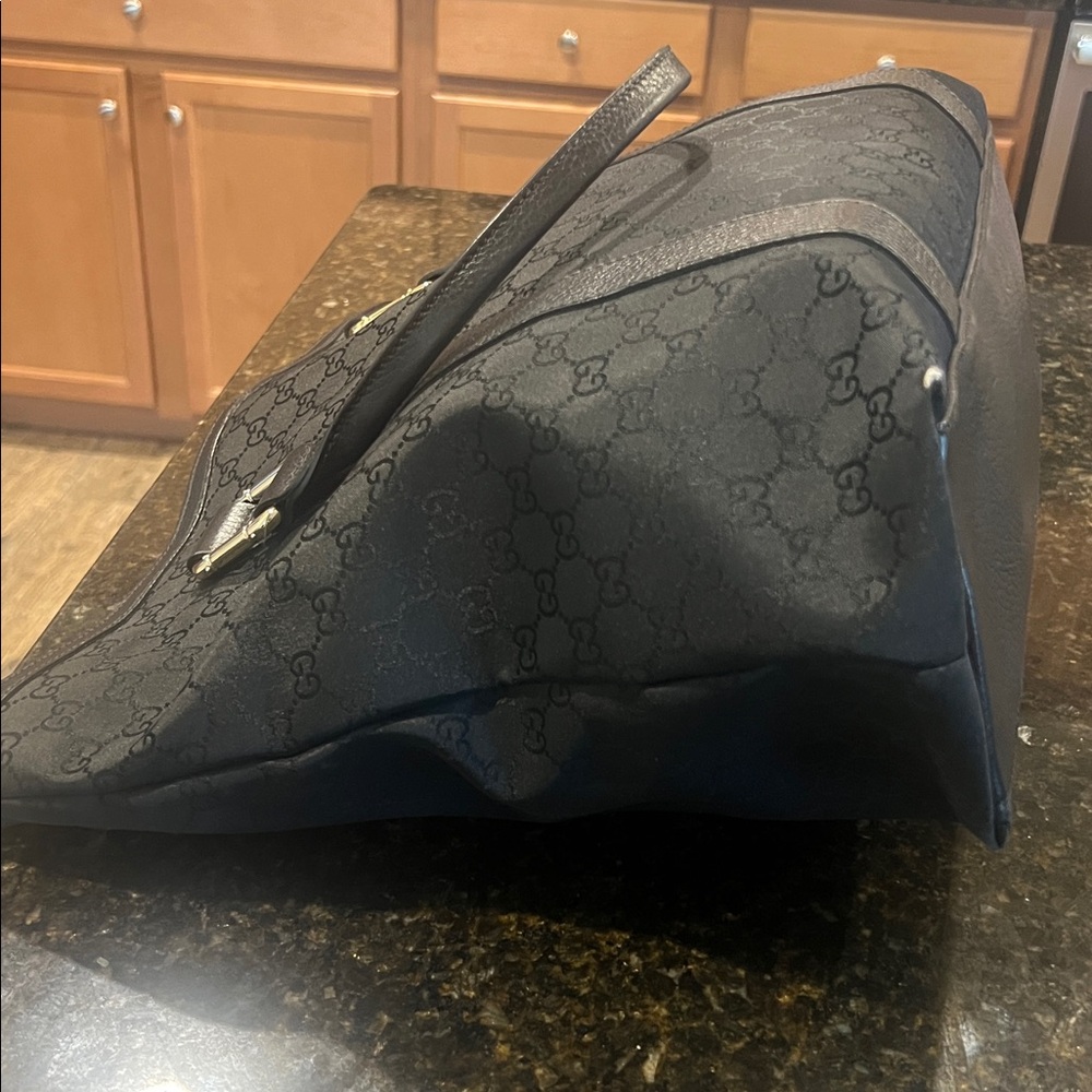 Gucci Black GG Guccissima Monogram Tote Bag - Picture 8 of 17